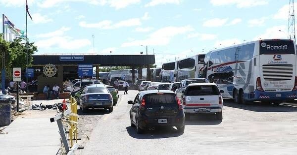 Casi 2.200 personas ingresaron a Paraguay por Falcón este domingo