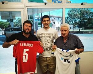 Fabián Balbuena visita a sus mentores