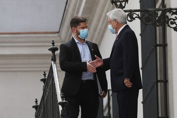 Presidente Piñera y el electo Boric dan primer paso a la transición - Mundo - ABC Color