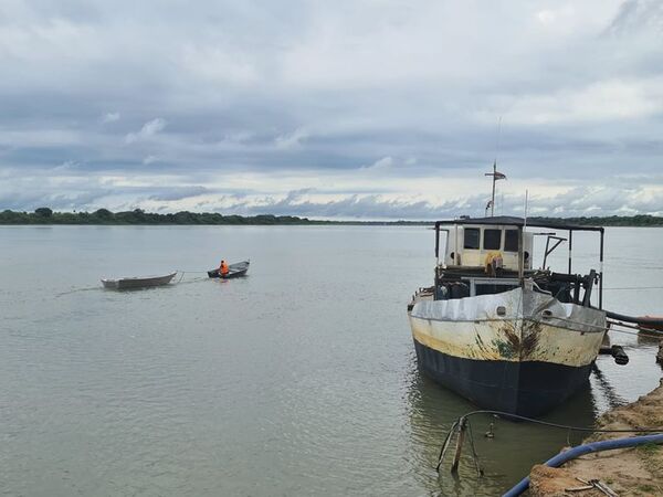 Leve freno del río Paraguay en bahía de Asunción  - Nacionales - ABC Color