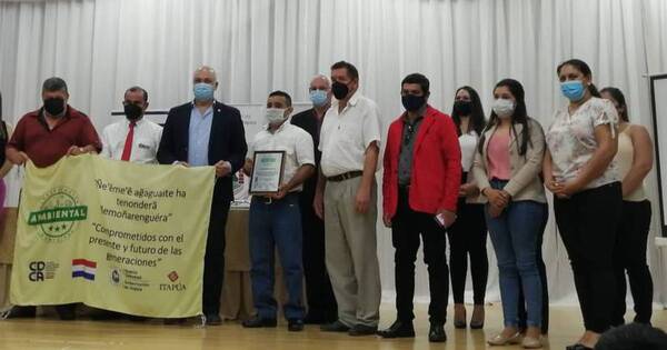 La Nación / Municipios de Itapúa recibieron certificación