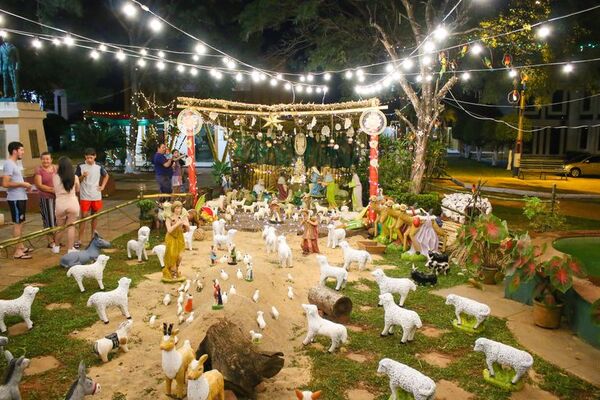 Municipio de Itauguá presenta pesebre a toda la comunidad de la mano de la familia Sánchez - Nacionales - ABC Color