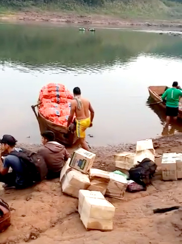 Masivo operativo “fin de año” de contrabandistas con la protección de los marinos paraguayos - La Clave