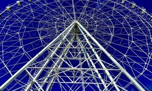 Rueda gigante atrae a paraguayos