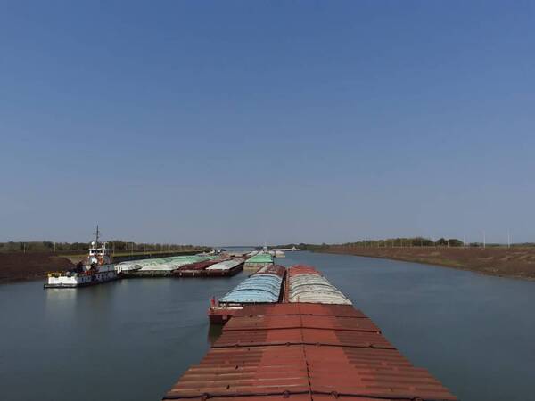 Exportadores de granos, preocupados por estado de ríos Paraguay y Paraná