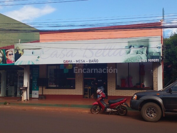 Delincuentes hurtan en céntrico comercio de Hohenau