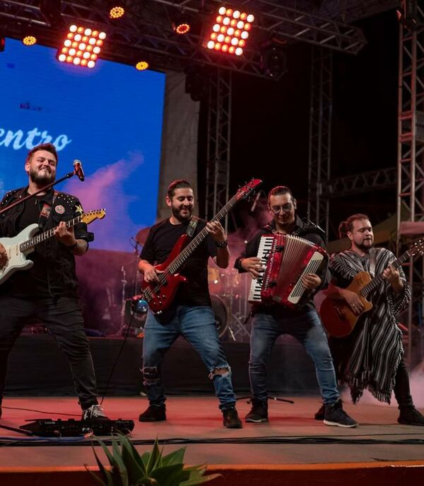Ofrecerán concierto de Navidad en la explanada del Palacio de Gobierno - Música - ABC Color