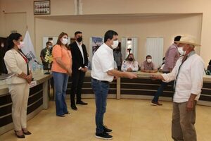 Entregan 123 títulos de propiedad a familias de Alto Paraná
