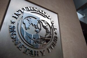 Presentan una medida cautelar para que Argentina no haga el próximo pago al FMI - MarketData