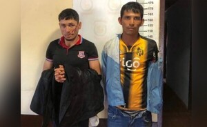Procesan a dúo de motochorros por asalto callejero