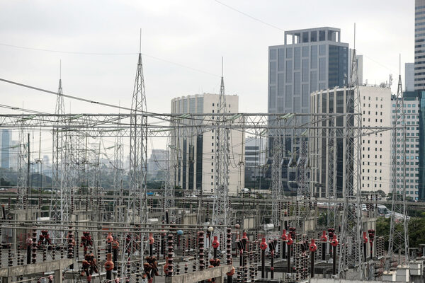 Brasil contrata para su reserva tercera parte de la energía generada por Itaipú - MarketData