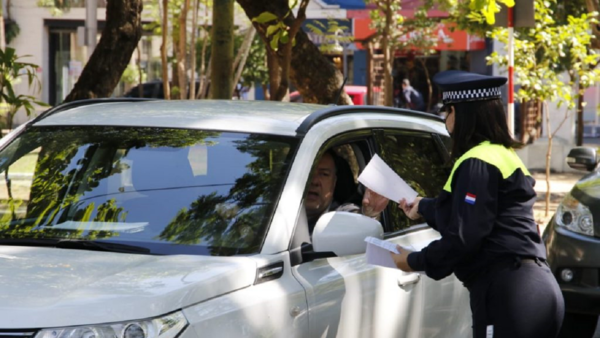 Ante caótico tránsito de diciembre, PMT pide paciencia y prudencia