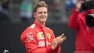 Mick Schumacher, hijo de Michael, será piloto reserva de Ferrari