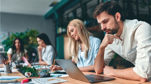 UCOM ofrece nuevas opciones académicas para emprendedores
