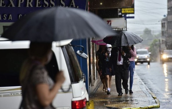 Anuncian miércoles caluroso, con lluvias y tormentas