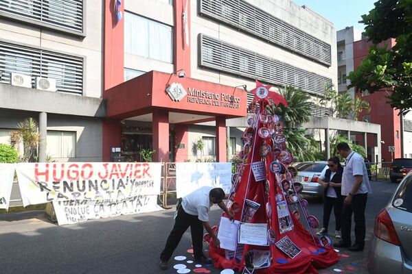 Hugo Javier es “la estrella de la corrupción 2021″ - Nacionales - ABC Color