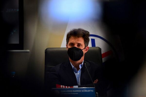 Guillermo Barros Schelotto está en cuarentena domiciliaria - Fútbol - ABC Color