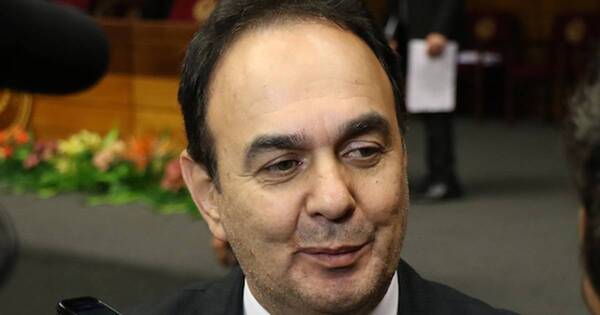 La Nación / Monges ratifica que Abdo Benítez no podrá ejercer la titularidad de la ANR, en caso de ser electo