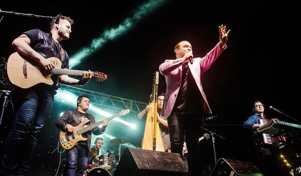 Artistas piden a Dinapi establecer mesa de negociación con APA - Música - ABC Color