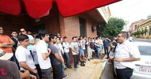 La Nación / Jóvenes y el cuartel