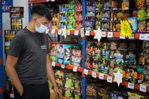 Adiós a los fuegos: Uruguay avanza hacia una pirotecnia sin estruendo fuerte - MarketData