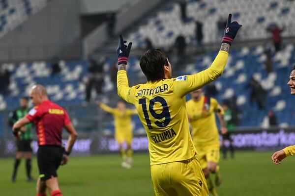 Federico Santander convirtió en la goleada del Bologna - Fútbol Internacional - ABC Color