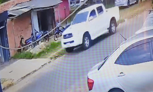 En Coronel Oviedo camioneta que circulaba en contramano mató a motociclista y se dio a la fuga - OviedoPress