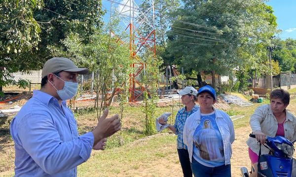 Eladio habría despojado de inmueble municipal a arrendataria para erigir antena de Torresec - OviedoPress