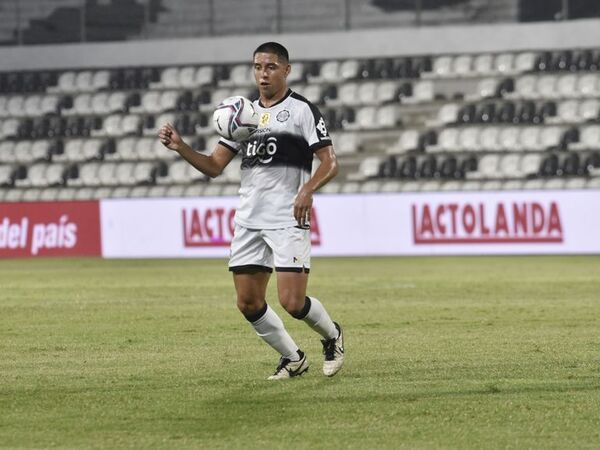 Jordan Santacruz: la deuda de Olimpia y el “no está en los planes” - Olimpia - ABC Color
