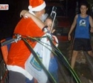 Papa Noel llegará en bici hasta el barrio Tablada de Asunción - Paraguay.com
