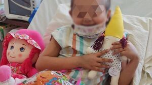 Hospital de los Juguetes llevó regalos a niños internados en Clínicas