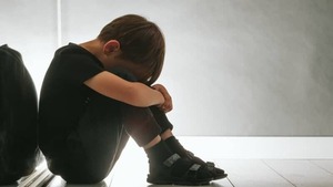 Condenan a 26 años de cárcel a degenerado que abusó y transmitió VIH a su hijo | Noticias Paraguay