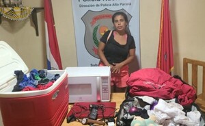 Capturan a una mujer que acababa cometer un hurto domiciliario