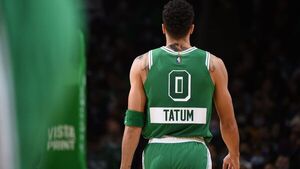 Celtics se imponen a unos Cavaliers sin rumbo por las bajas