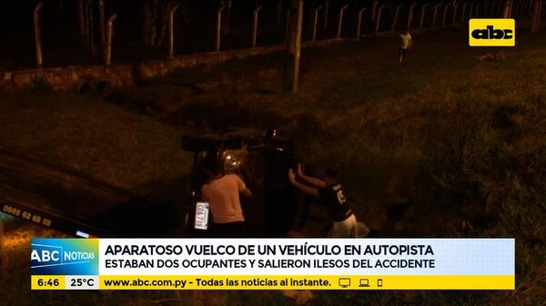 Aparatoso vuelvo de un vehículo en autopista de Luque - ABC Noticias - ABC Color