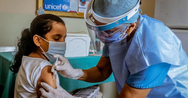 Sociedad de Pediatría analiza bajar hasta 5 años franja etaria para vacunación anticovid