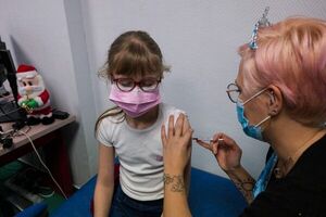 Las vacunas contra la covid-19 no han causado la muerte de 50 niños - Mundo - ABC Color