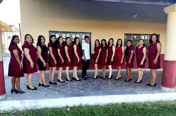 Jóvenes maskoy se gradúan de maestros y son ejemplo para comunidad indígena chaqueña - Noticias del Chaco - ABC Color
