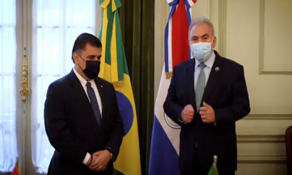 Brasil anunció la donación de 500.000 vacunas contra el Covid-19 - OviedoPress