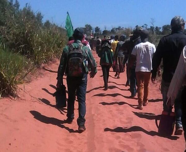 Campesinos retoman asentamiento en Guayaybí - Nacionales - ABC Color