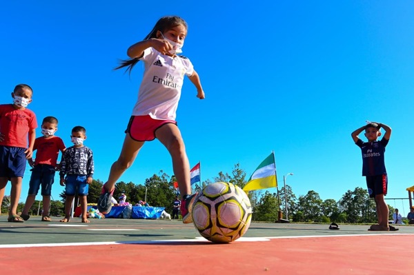 San Pedro del Paraná habilita su primera Plaza Deportiva SND