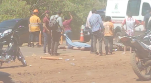 Motociclista muere tras ser embestido por camioneta en Coronel Oviedo - Noticiero Paraguay