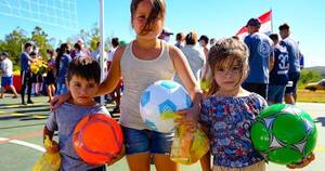 La Nación / Habilitan primera plaza deportiva en San Pedro del Paraná
