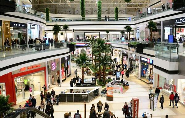 Fiestas navideñas: centros comerciales reportan buenas ventas