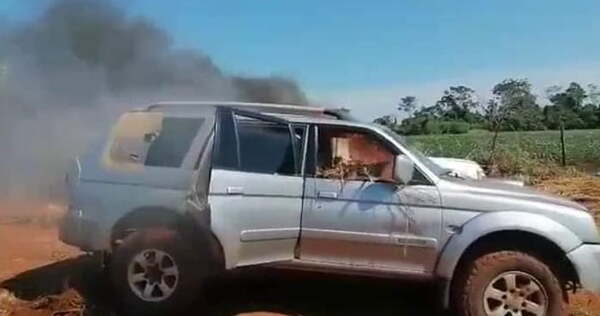 Reportan enfrentamiento y quema de vehículos en Yasy Cañy - Noticiero Paraguay
