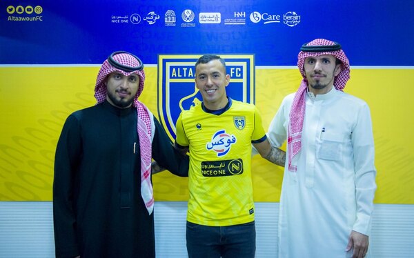 Sigue en Arabia: 'Kaku' Romero renovó hasta el 2025 con Al Taawoun