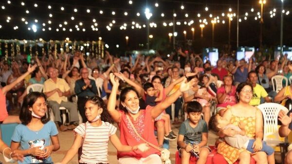 Concierto gratuito en la Costanera de Asunción