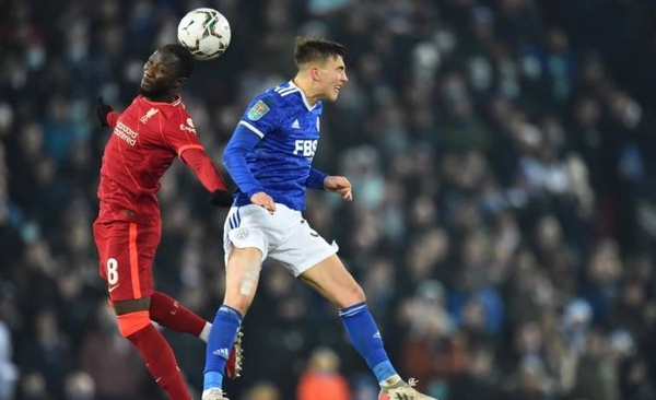 Diario HOY | El covid-19 también altera el tradicional Boxing Day del fútbol inglés