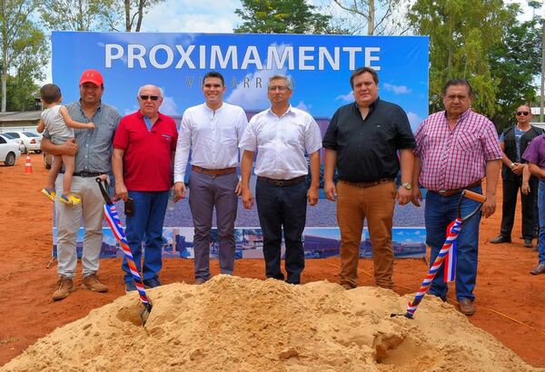 Palada inicial para la construcción del primer shopping en Villarrica - Nacionales - ABC Color