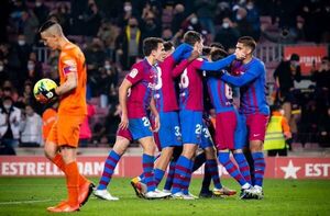 Los nueve jugadores que Barcelona pondrá en venta para el 2022